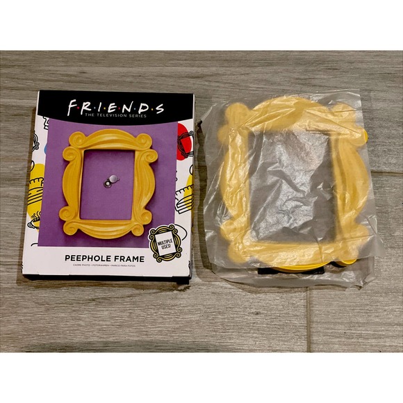 Friends TV Show Yellow Peephole Door Picture Frame Hanger or Stand Monica's Apt - Picture 1 of 2